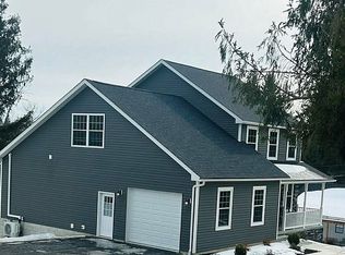 428 Sam Snead Cir, Oakland, MD 21550