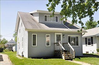 1st image of 213 Burnham St W