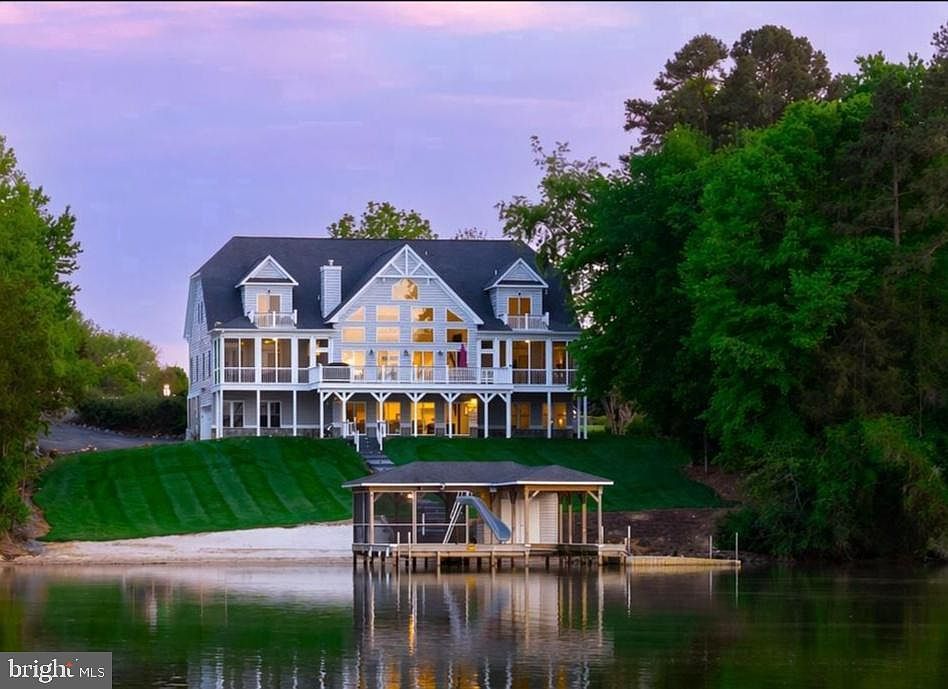 1st image of 6616 Summerview Ct