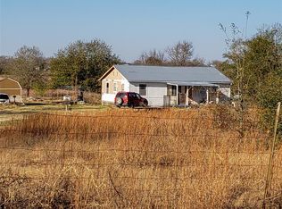 19737 Roy Hall Rd, Bedias, TX 77831