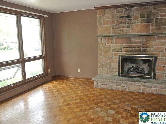 5th image of 4515 E Texas Rd
