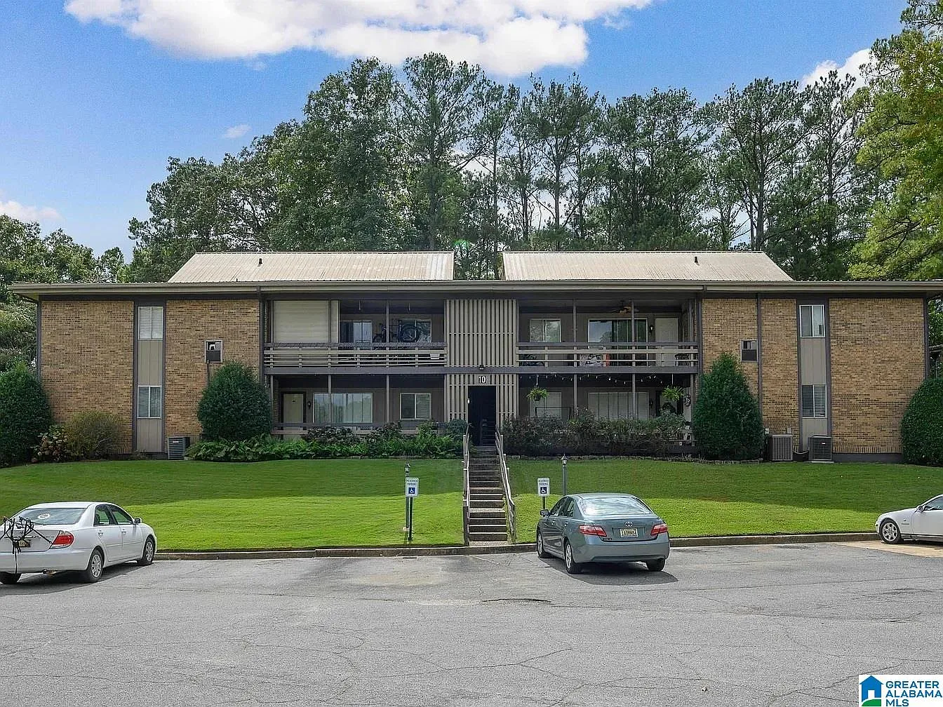 2 bed, 2.0 bath, 1023 sqft, $1,450 — Photo 1