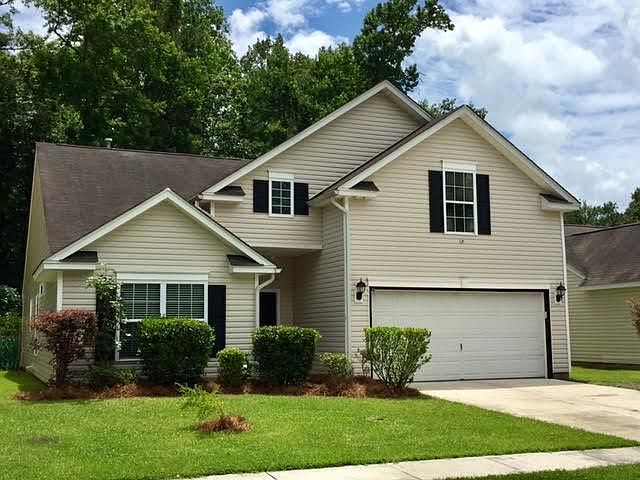 1st image of 105 Arbor Oaks Dr