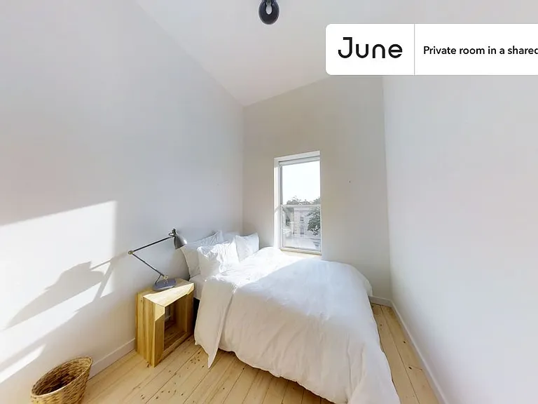 455 Rogers Ave #A — Photo 1