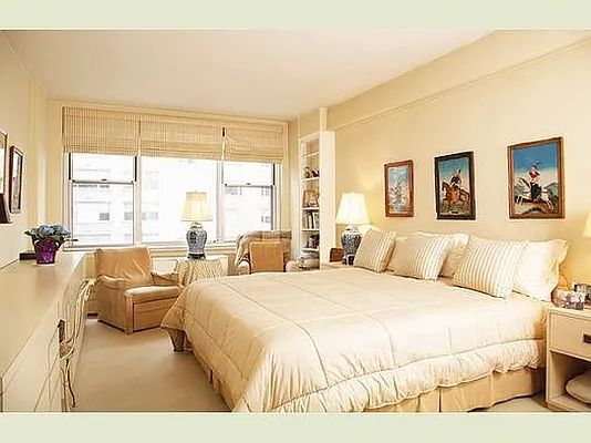 Sold by Stribling | media 31