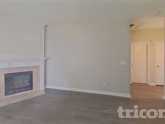 3rd image of 3329 Coach House Ct