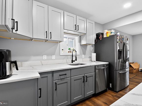 4th image of 24804 Frederick Rd