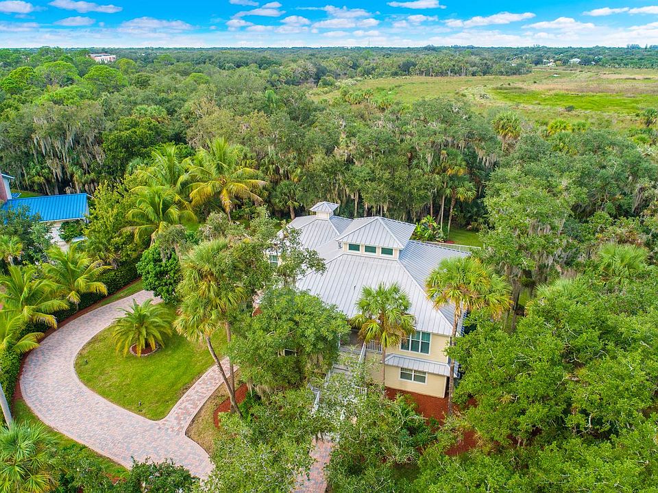 1st image of 1900 Winding Creek Ln