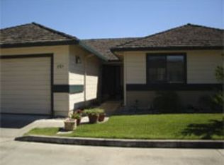 701 E Century Pl, Lodi, CA 95240