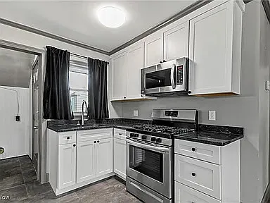 7411 Oregon Trl — Photo 8