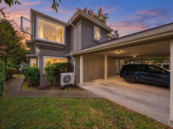 5111 Maple Rd #6, Richmond, BC V7E 5Z8