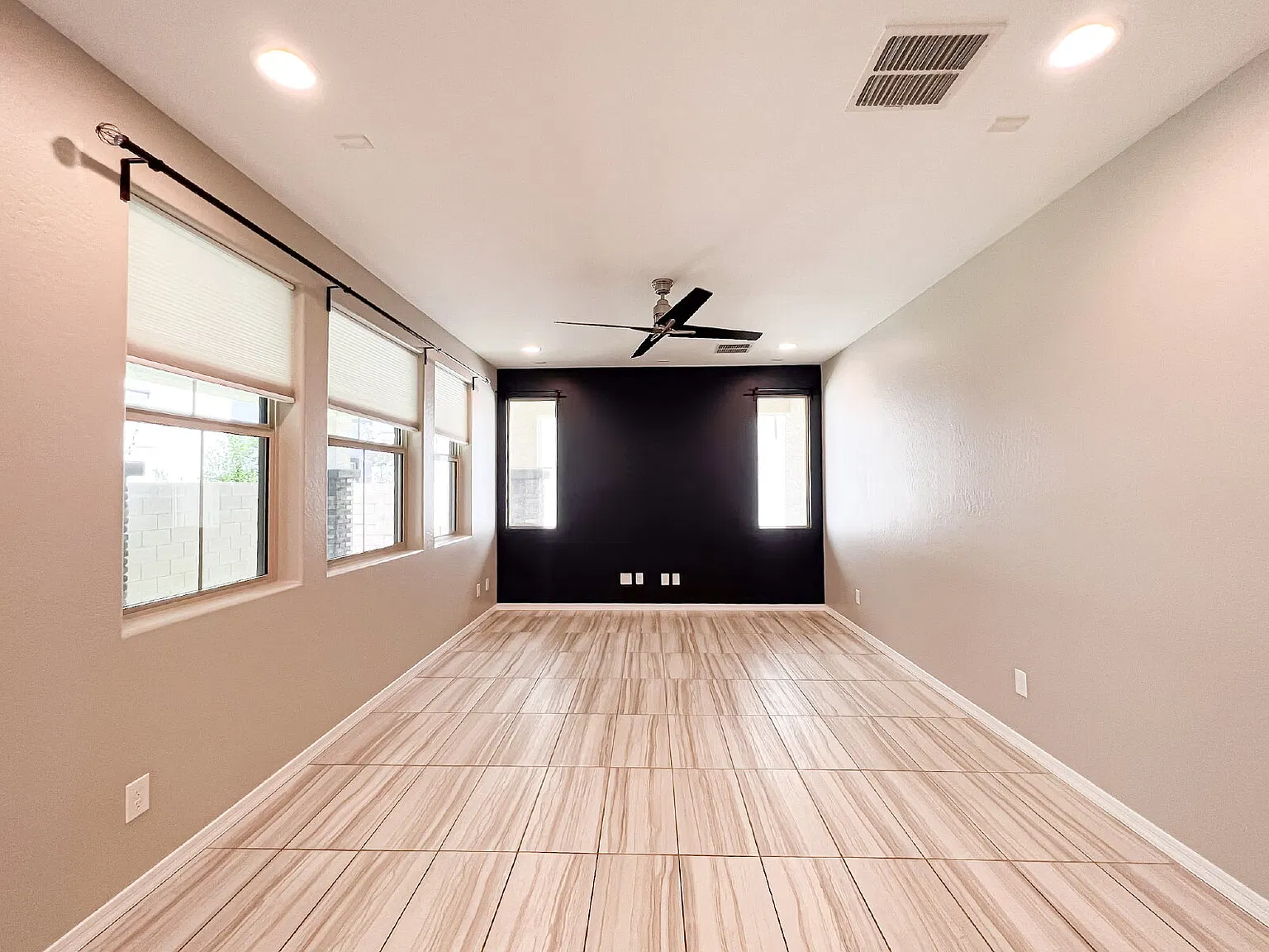 1102 S Cheri Lynn Dr — Photo 4