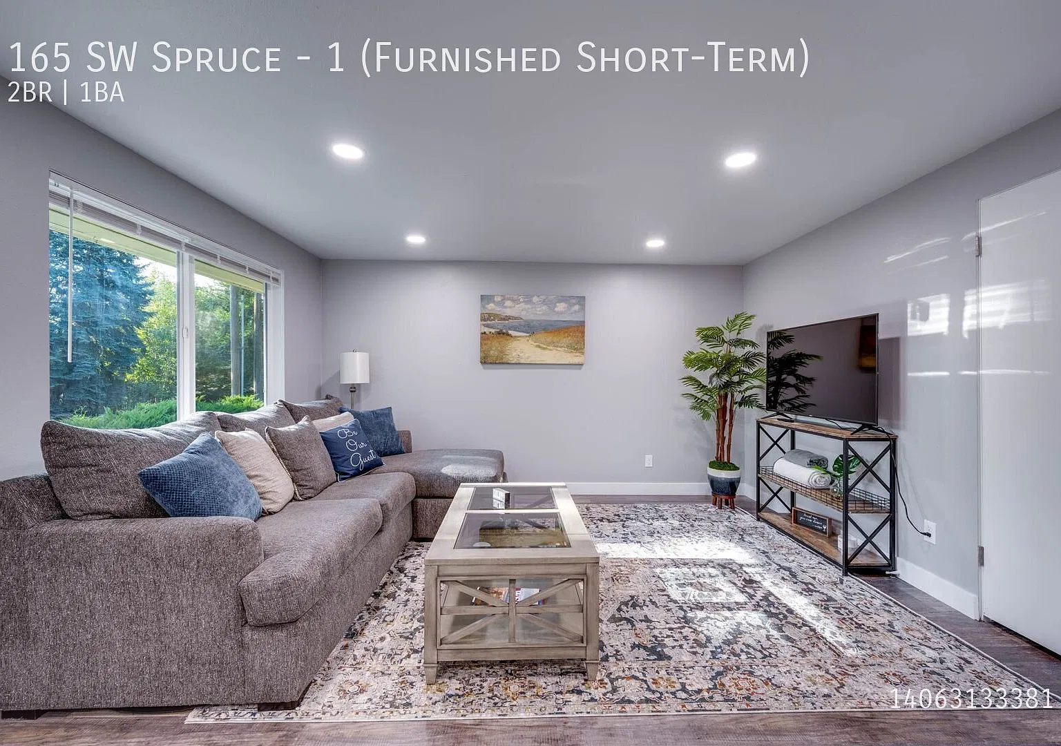 Your Home Away from Home in Pullman — Photo 4