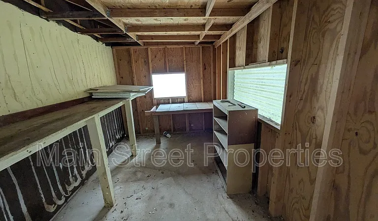 2117 Pullman Cir — Photo 34
