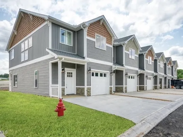 1038 E Main St #104, Livingston, TN 38570