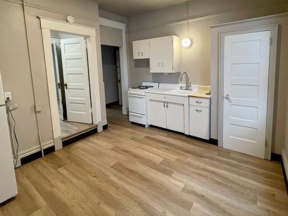 5th image of 106 S Cedar St APT 406
