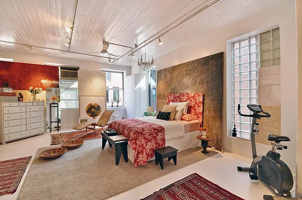 Rented by Corcoran | media 19