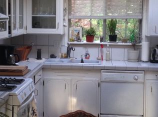 7222 SW 4th Ave #1, Portland, OR 97219