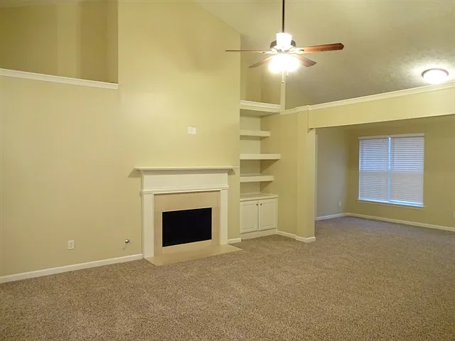 256 Sandstone Dr — Photo 4
