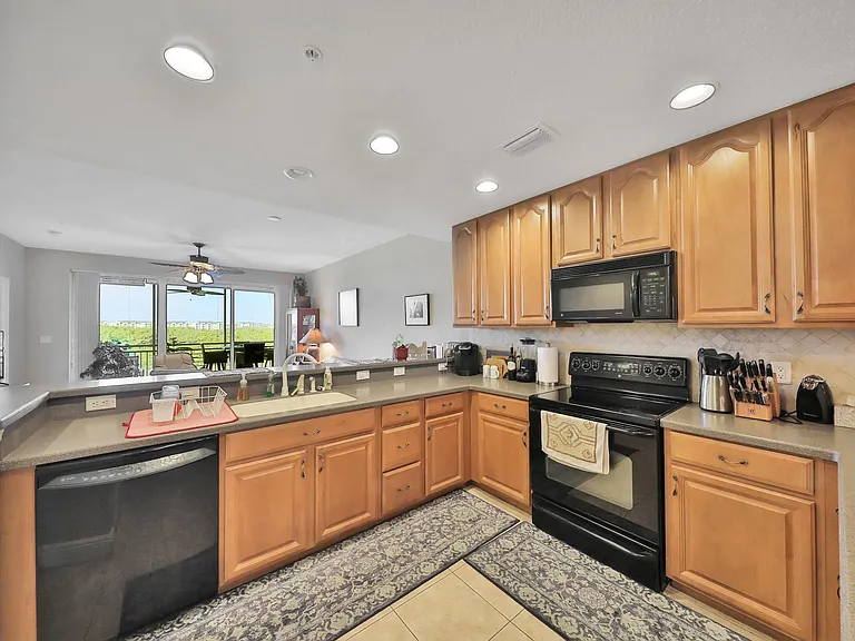 7070 Key Haven Rd — Photo 18