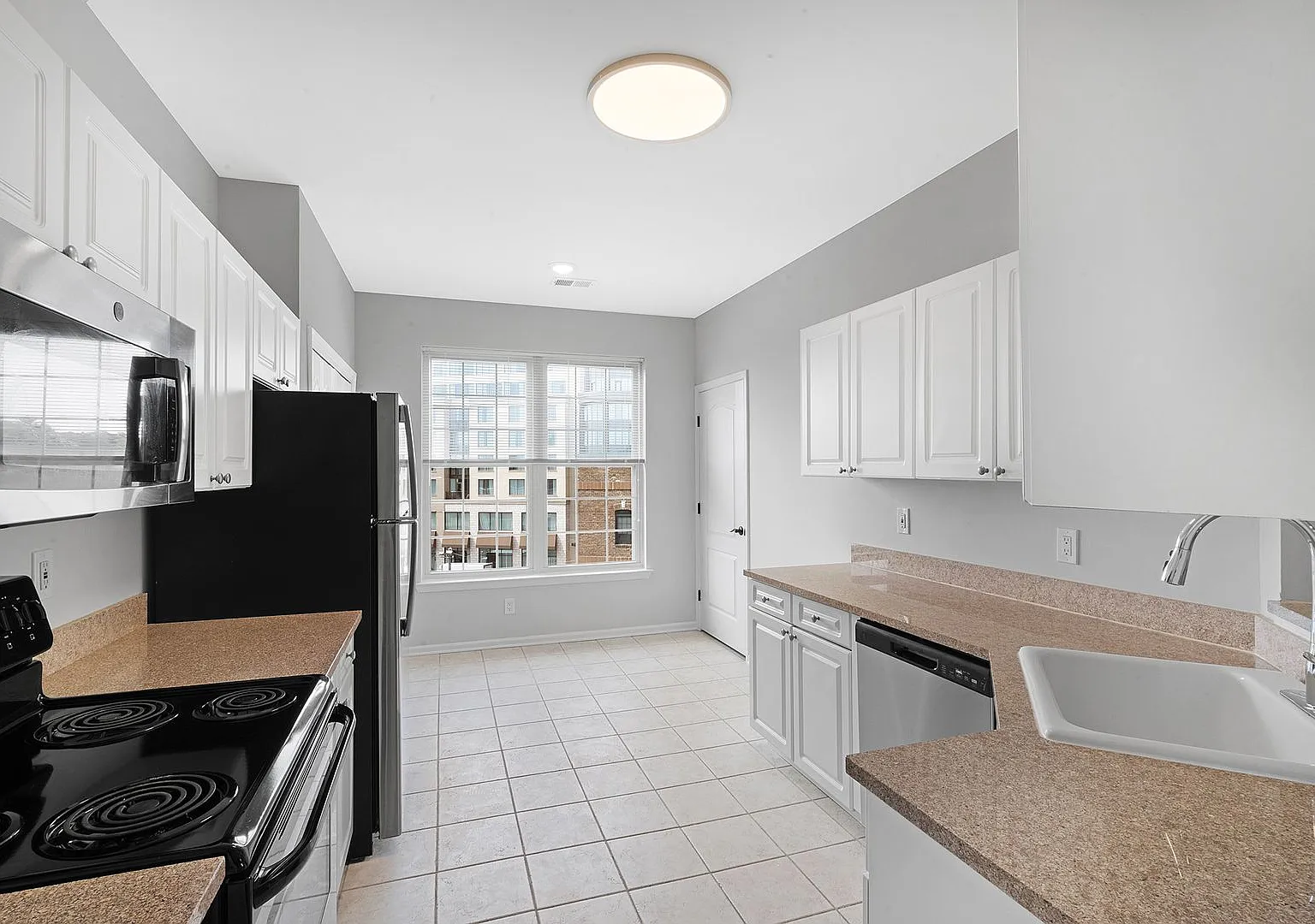BELLCLAIRE, LLC — Photo 3