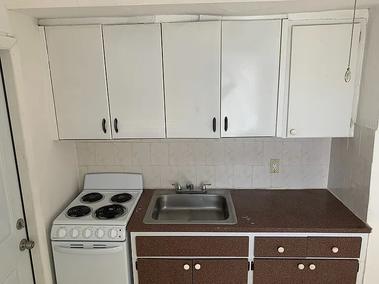 1874 NW Flagler Ter — Photo 12