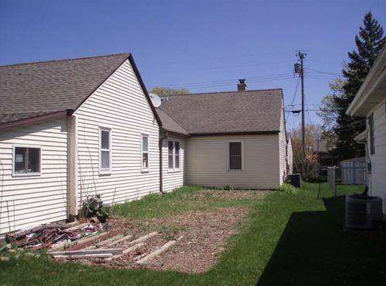 2nd image of 3700 S 89th St