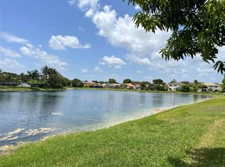 1601 SW 106th Ter, Fort Lauderdale, FL 33324