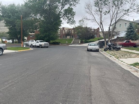 5th image of 378 N 1st East St