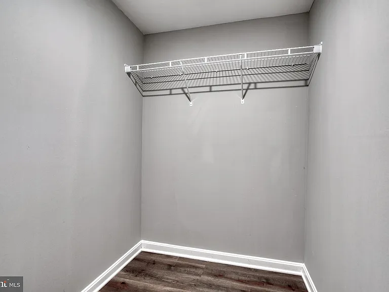6722 Brentwood Ave #B — Photo 16