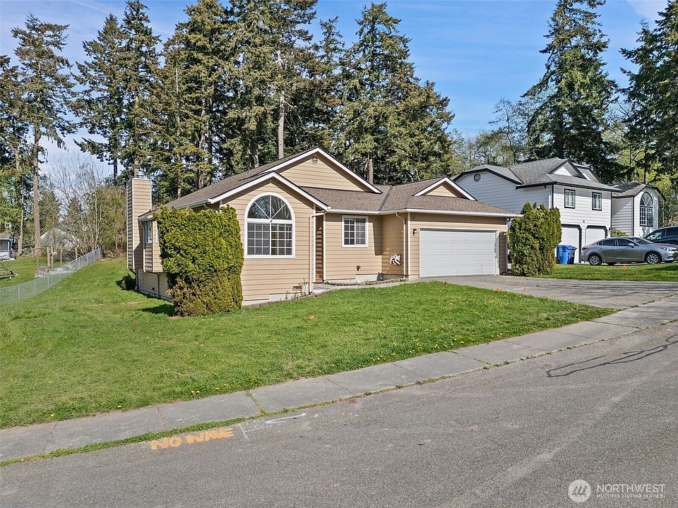 1st image of 70 SW Roeder Drive