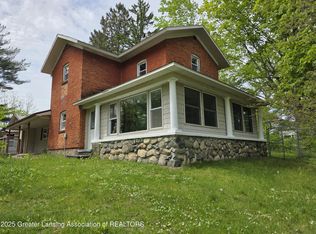 135 Brumm River Dr, Nashville, MI 49073