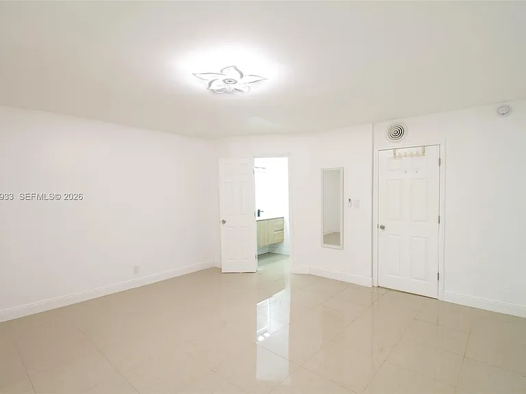 5215 SW 40th Ave #48 — Photo 13