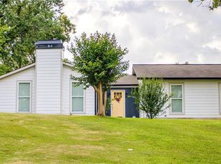 191 Bernice Dr, Lawrenceville, GA 30045