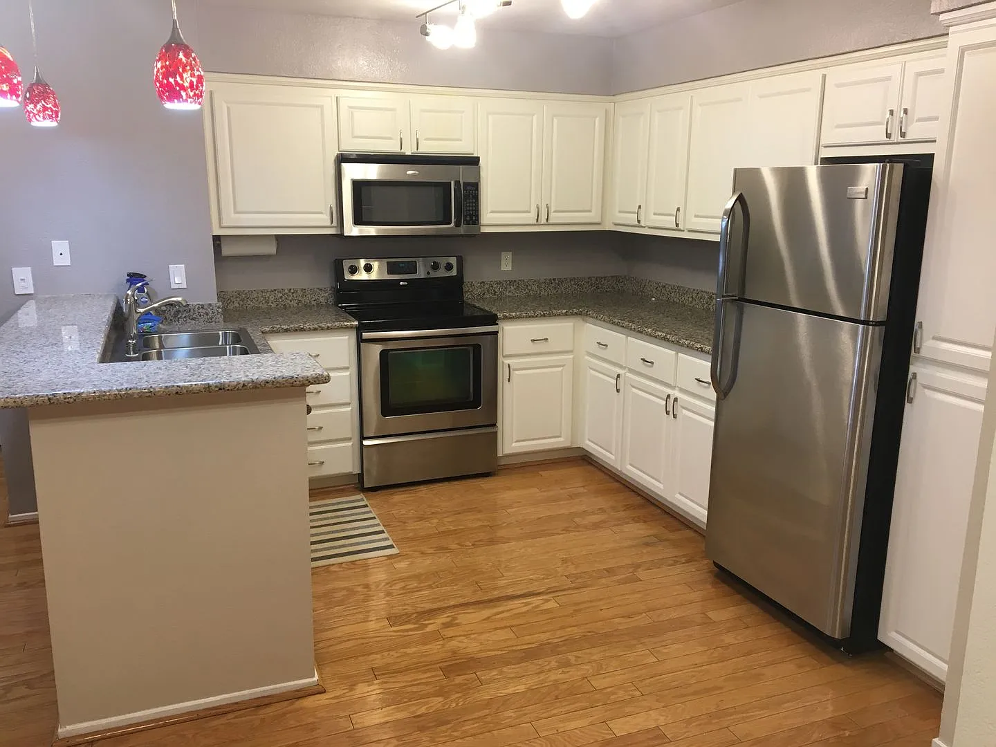2915 N Texas St — Photo 3