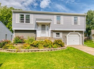 1825 Brighton Cir, Aurora, IL 60506