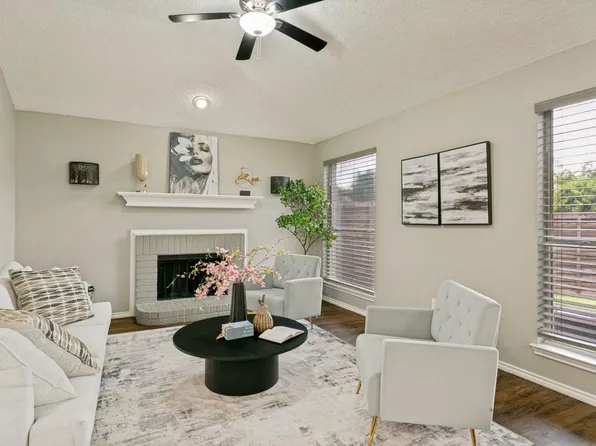 2066 Heather Glen Dr, Lewisville, TX 75067