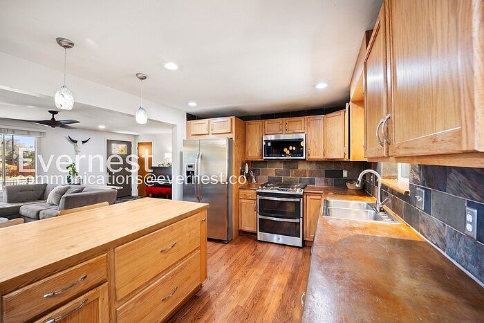 1st image of 2605 Reed Ct