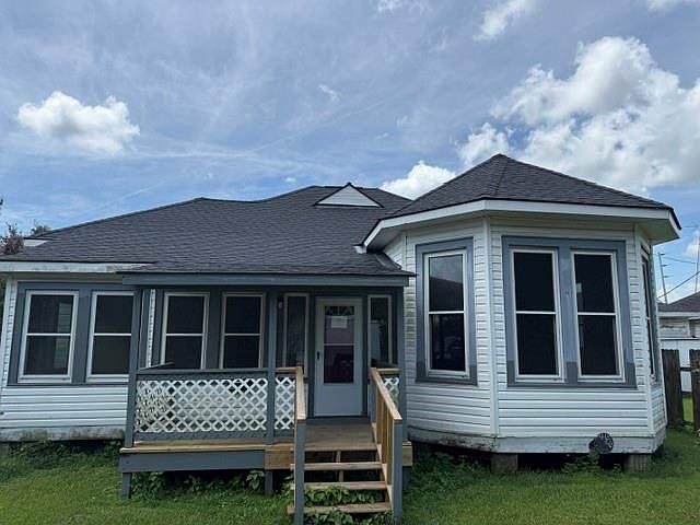 1st image of 117 Lane St