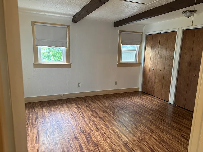 1130 Ellinor Ave — Photo 14