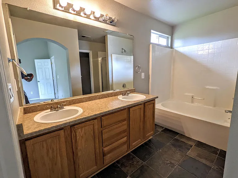 3802 Glenarbor Ln — Photo 17