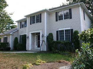 91 Misty Meadow Ln, North Kingstown, RI 02852