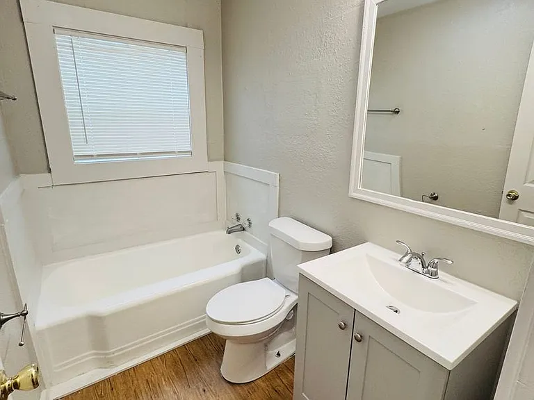 3577 Mission Dr — Photo 9