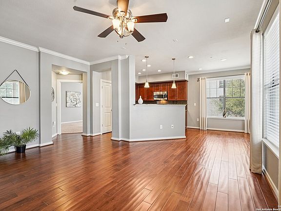 2nd image of 7342 Oak Manor #4209
