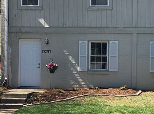 5703 E Bramblegate Rd, Greensboro, NC 27409