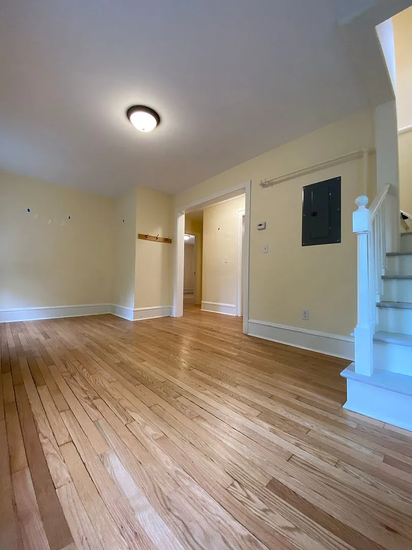 60 Spruce St — Photo 2