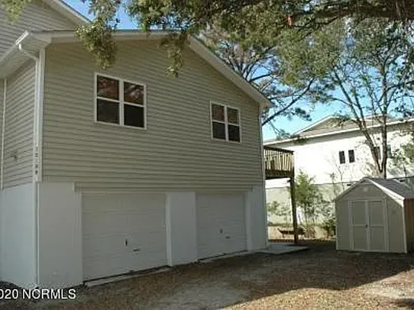 7510 Sandpiper Ln #1, Emerald Isle, NC 28594