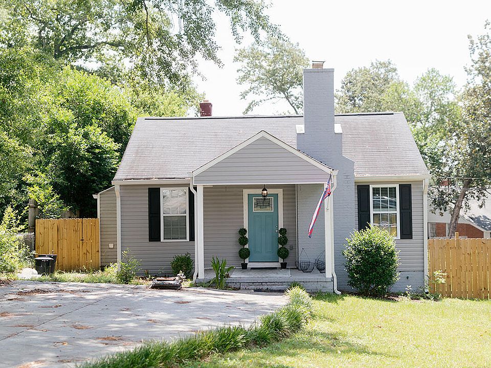 1st image of 1720 Oak Drive