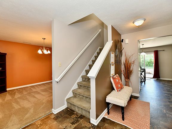 3rd image of 5827 High Grass Ln