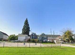 2128 S 5th Pl, Milwaukee, WI 53207